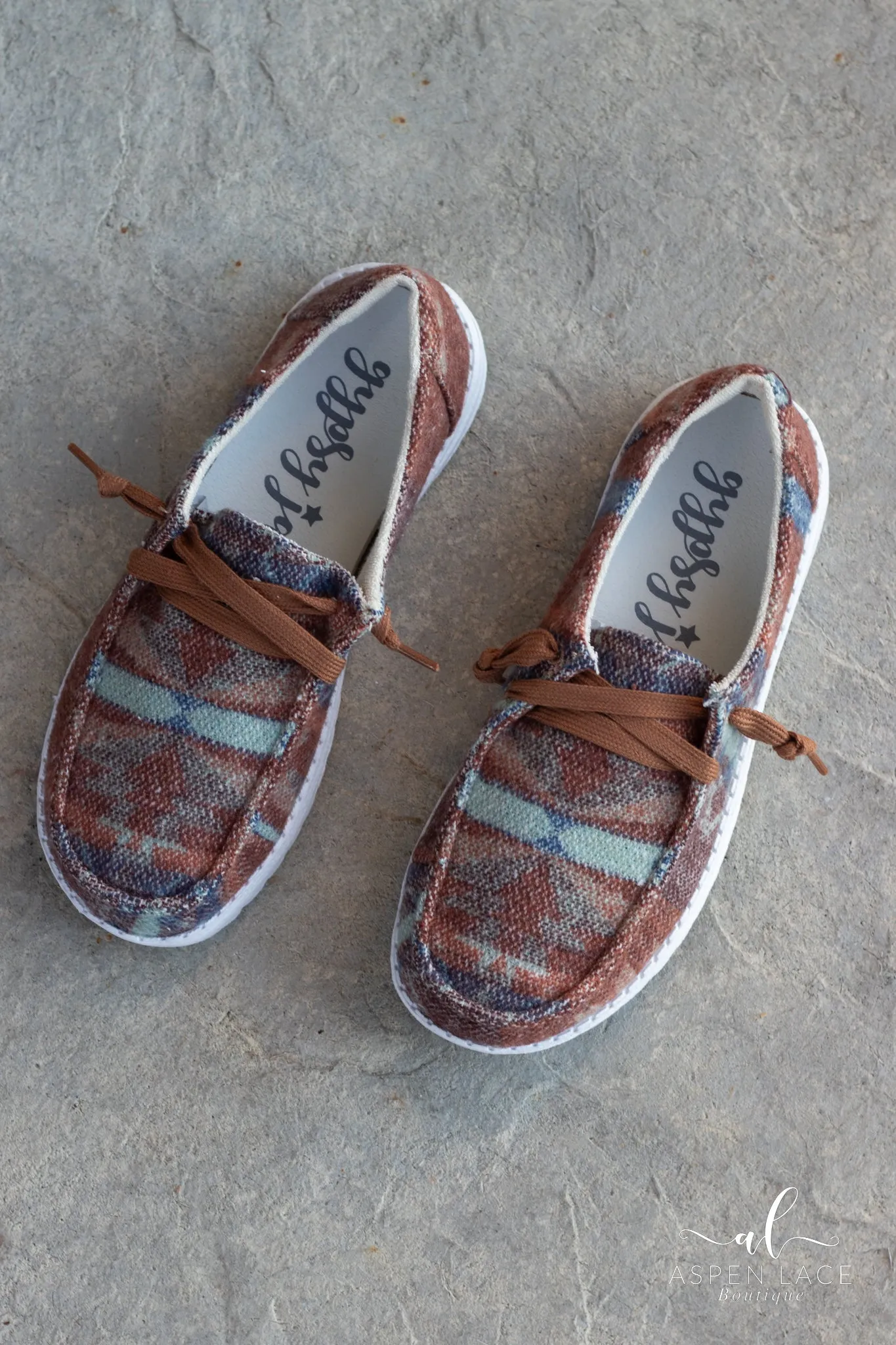 Aaliyah Slip Ons (Rust)