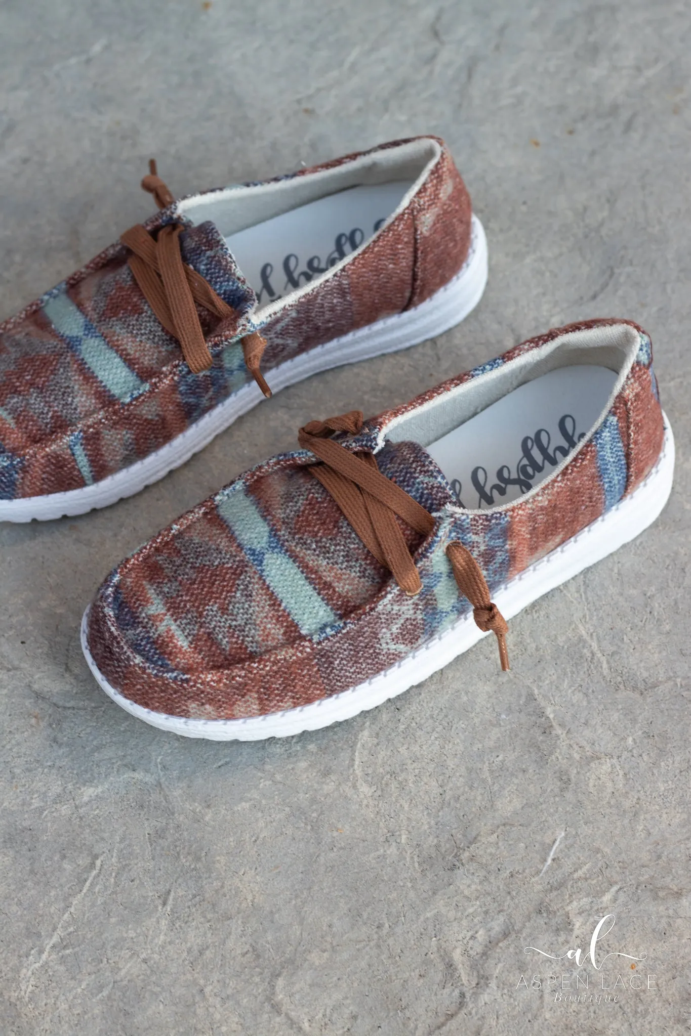 Aaliyah Slip Ons (Rust)