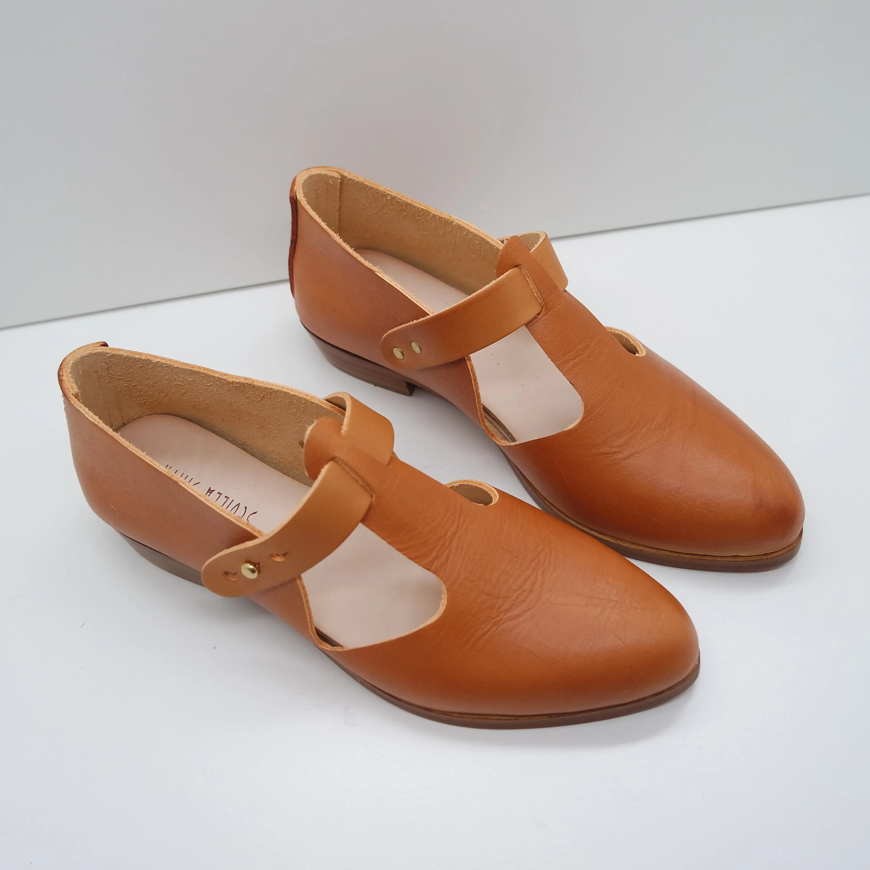 BBF24 SALE. SIZE 38. THE ELEANOR. BB TOAST. 2CM