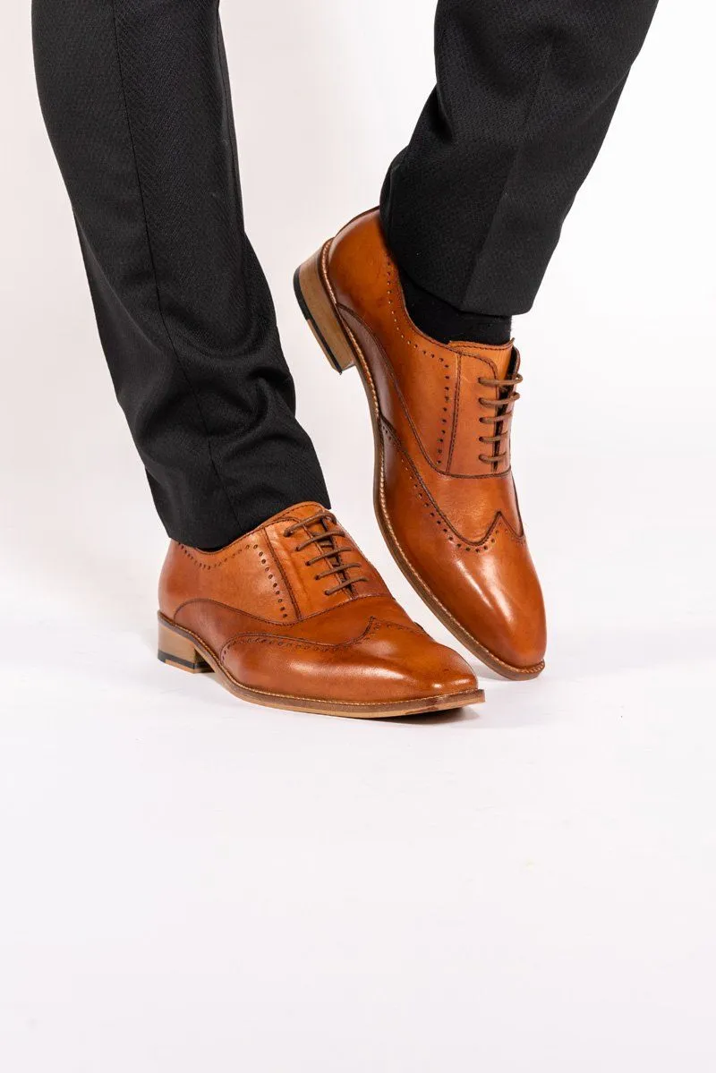 CARSON - Mid Tan Wingtip Oxford Brogue Shoe