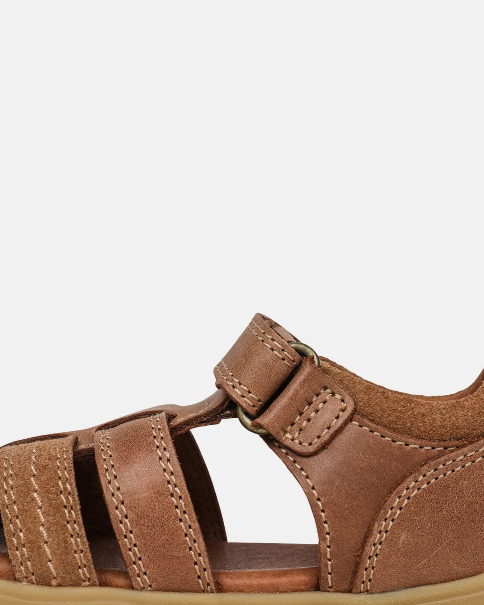 Step Up Roam Sandals Caramel Ii